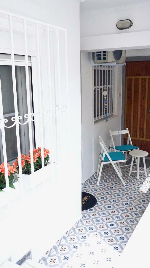 Cycladic Style Apt In Athens Apartment Екстериор снимка